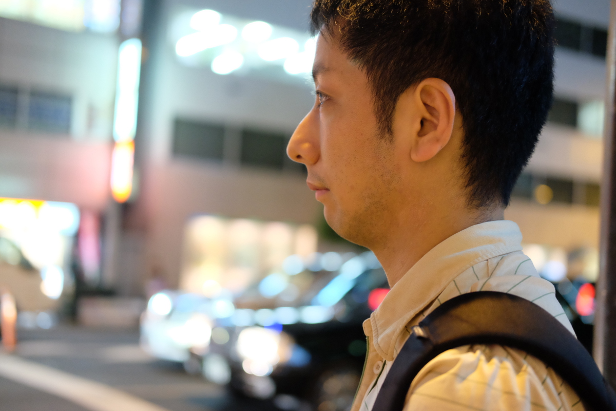 芦谷 康介