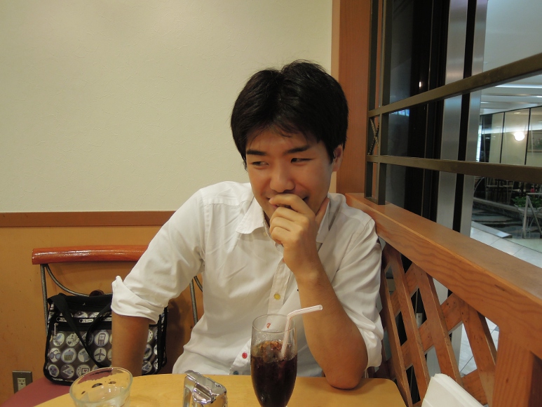 江坂 一平