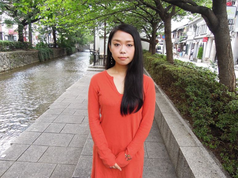 畑中 華香