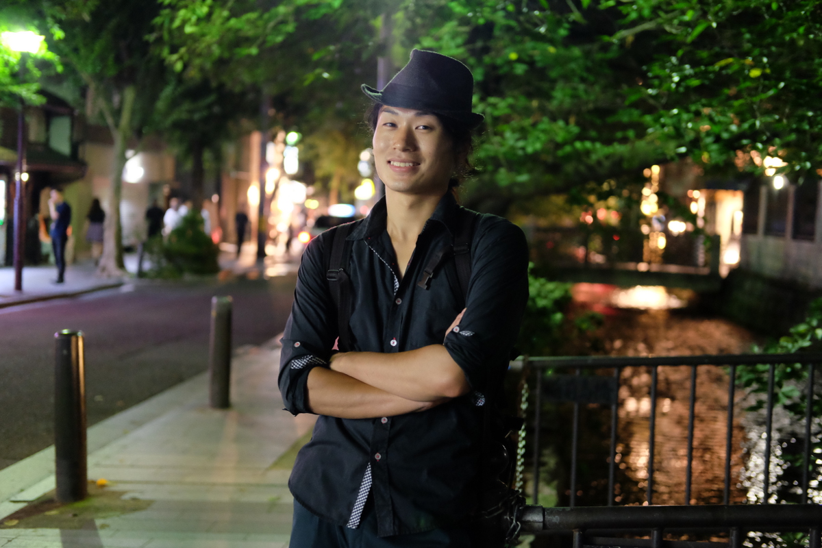 門石 藤矢
