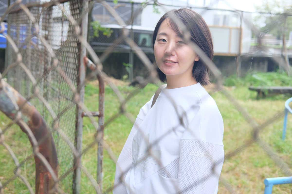 香川 由依