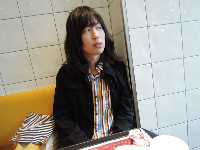 亀井 伸一郎