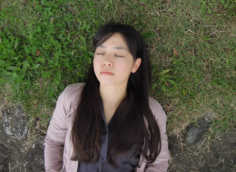 紙本 明子