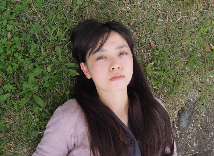 紙本 明子