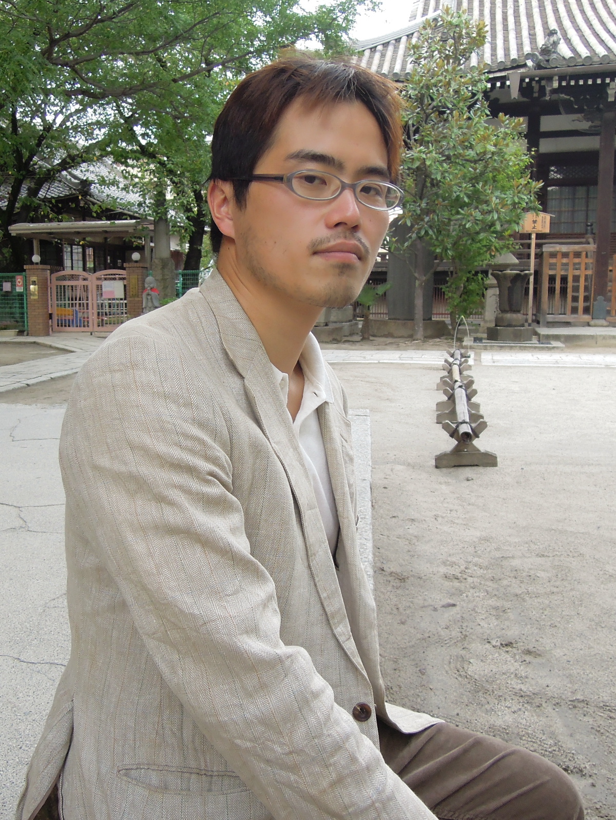小林 欣也
