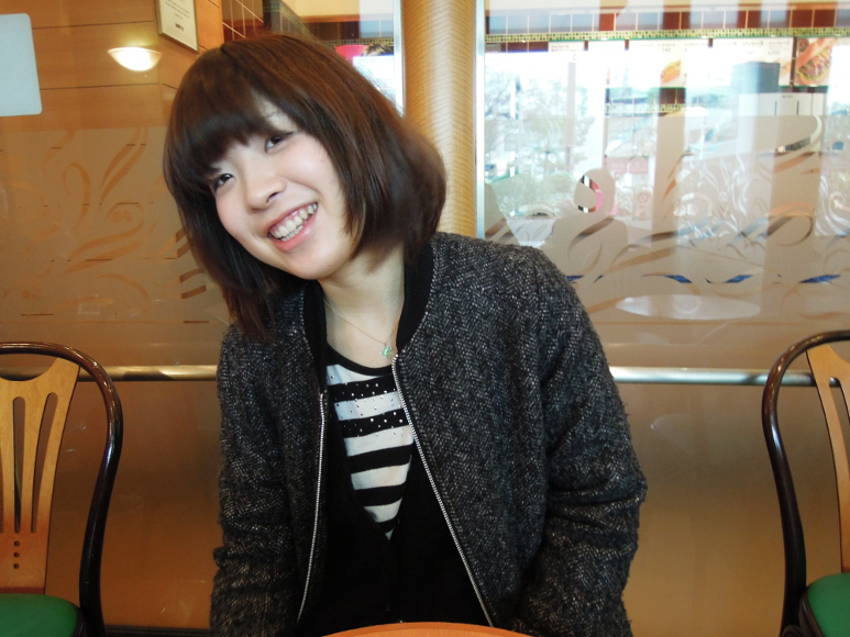 小刀 里那