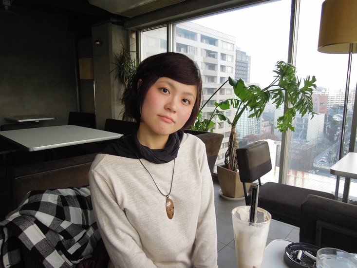三鬼 春奈