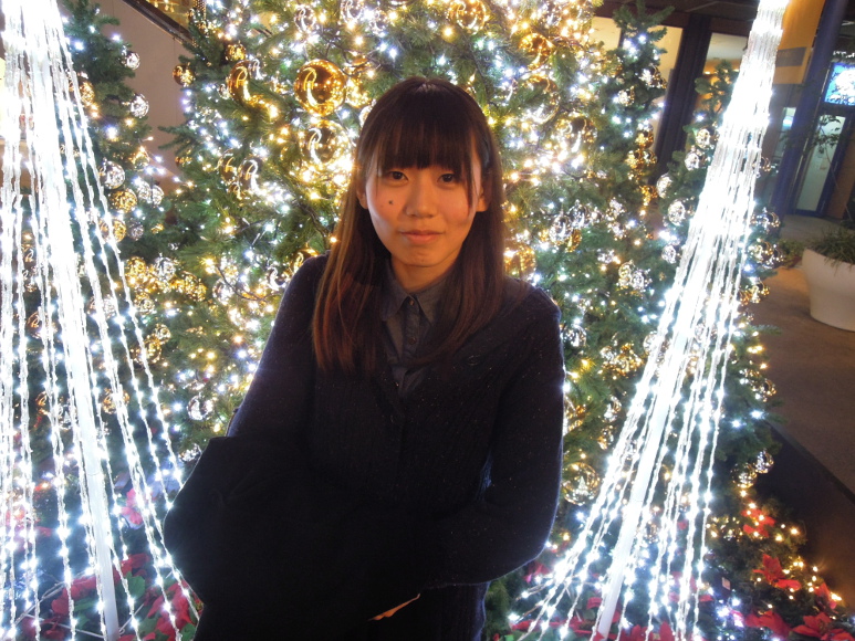 西村 花織