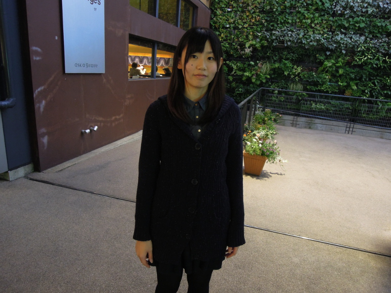 西村 花織