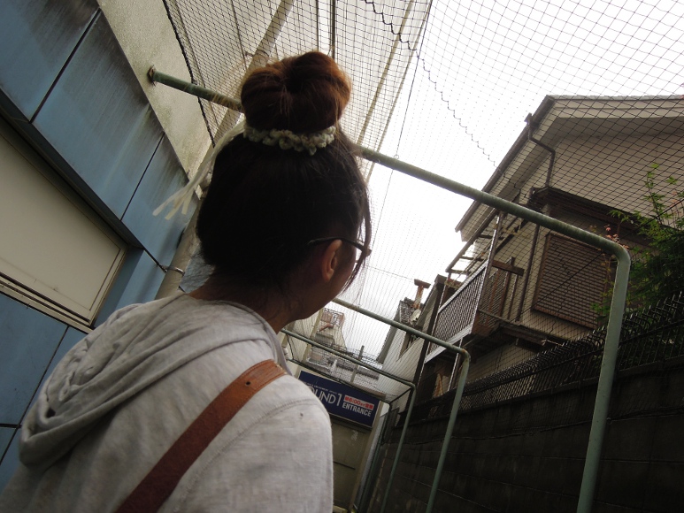 ピンク地底人６号