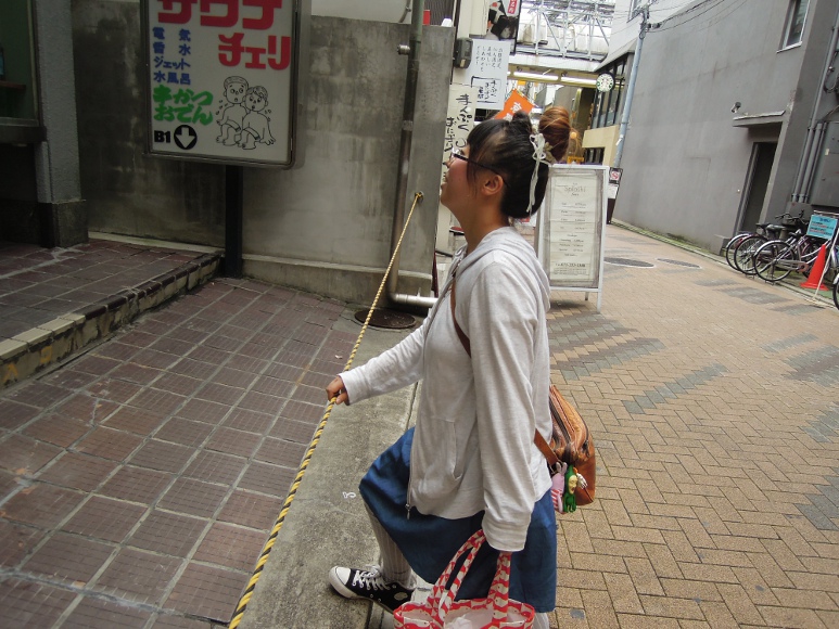 ピンク地底人６号