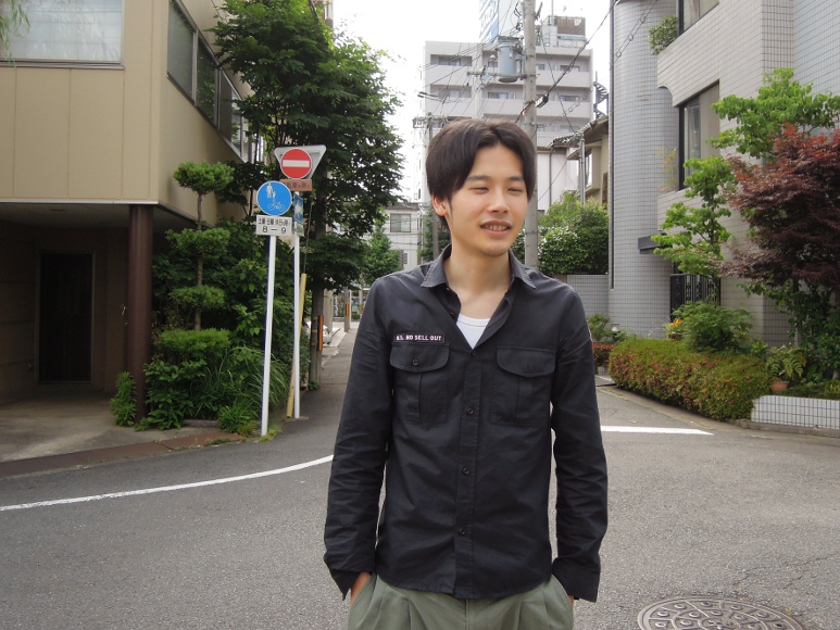 ピンク地底人３号