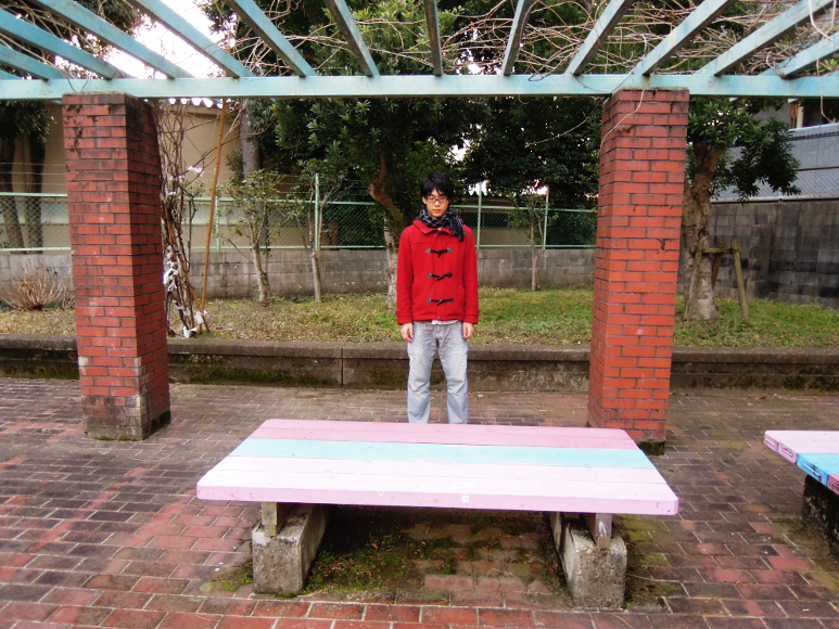 坂根 隆介
