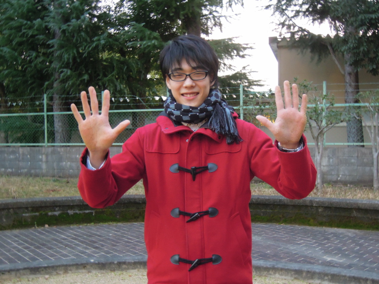 坂根 隆介