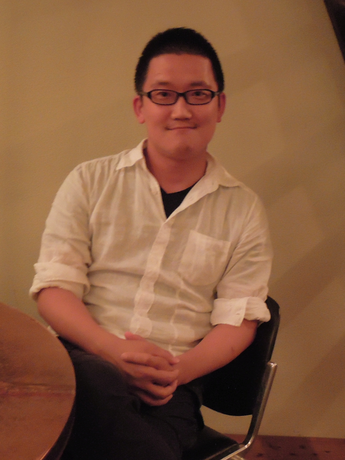 矢野 靖人