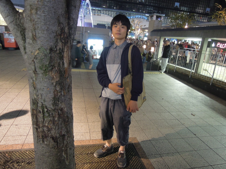 由良 真介